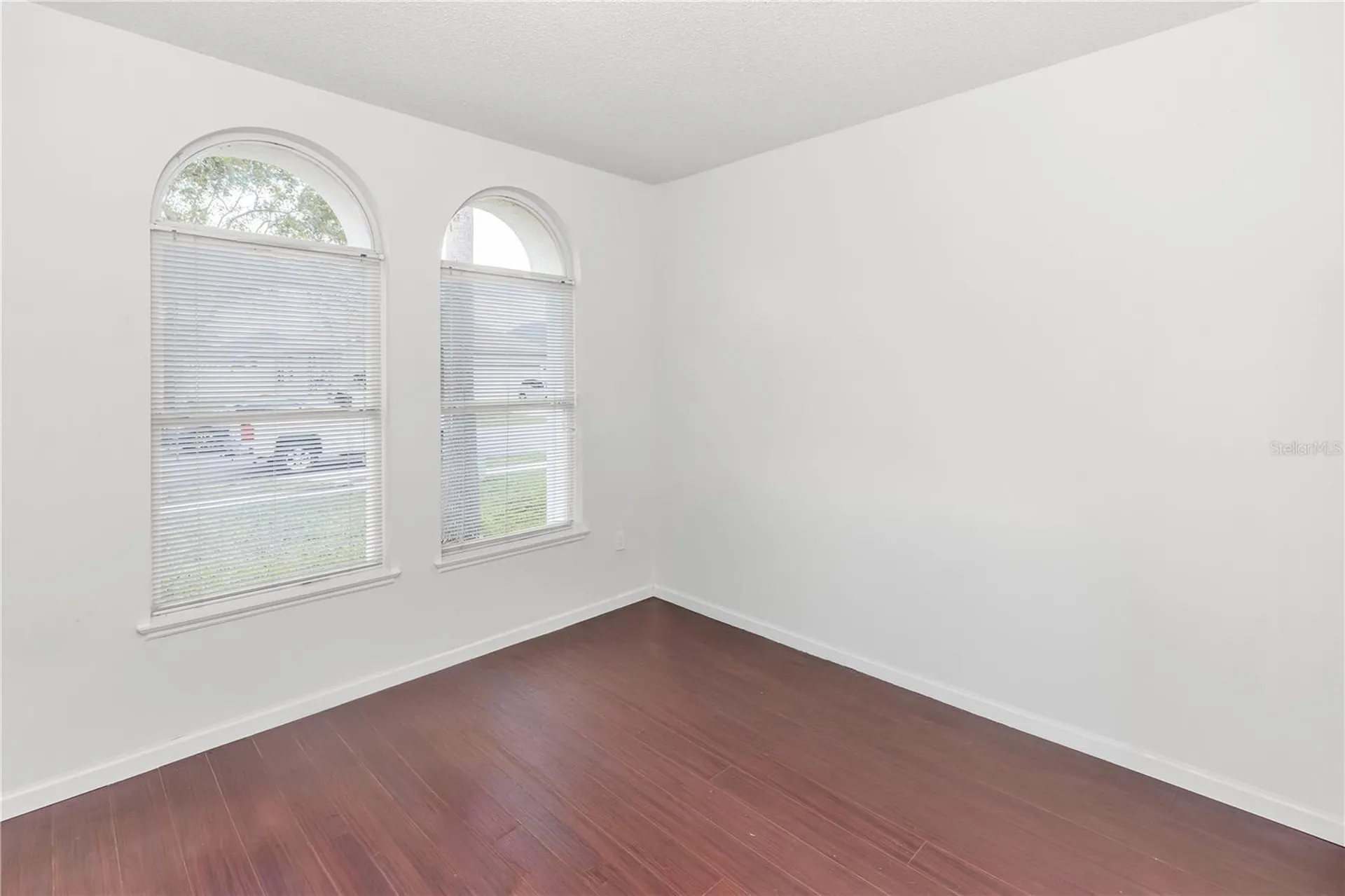 1016 Lake Biscayne Way Orlando FL 32824