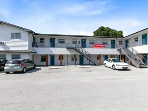 955 6th Street SE Winter Haven FL 33880