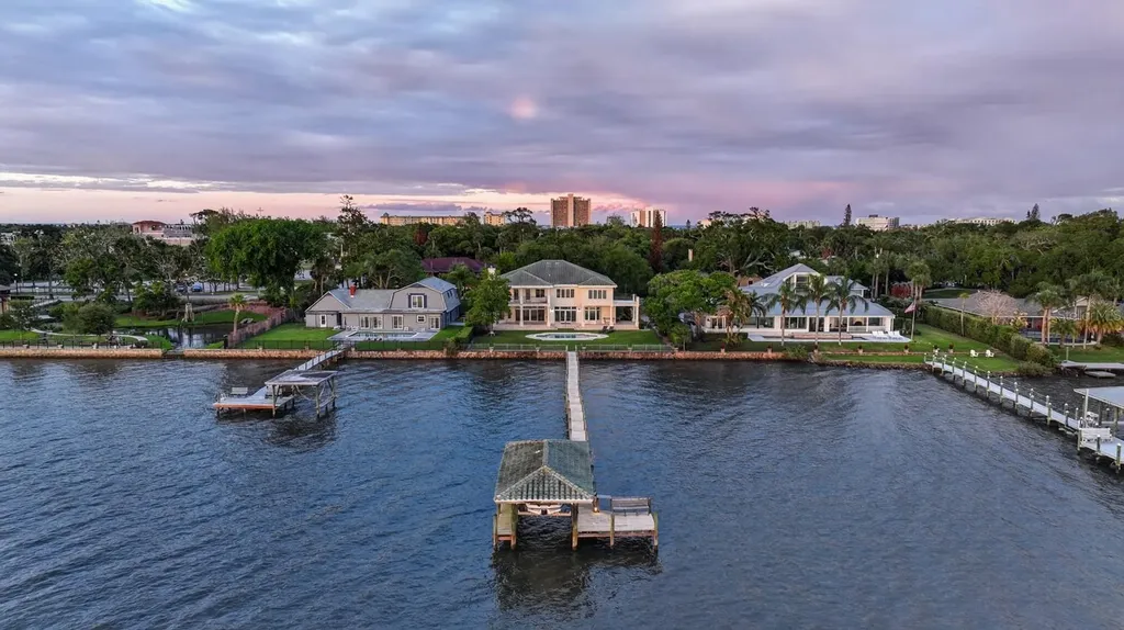 70 Riverside Drive Ormond Beach FL 32176