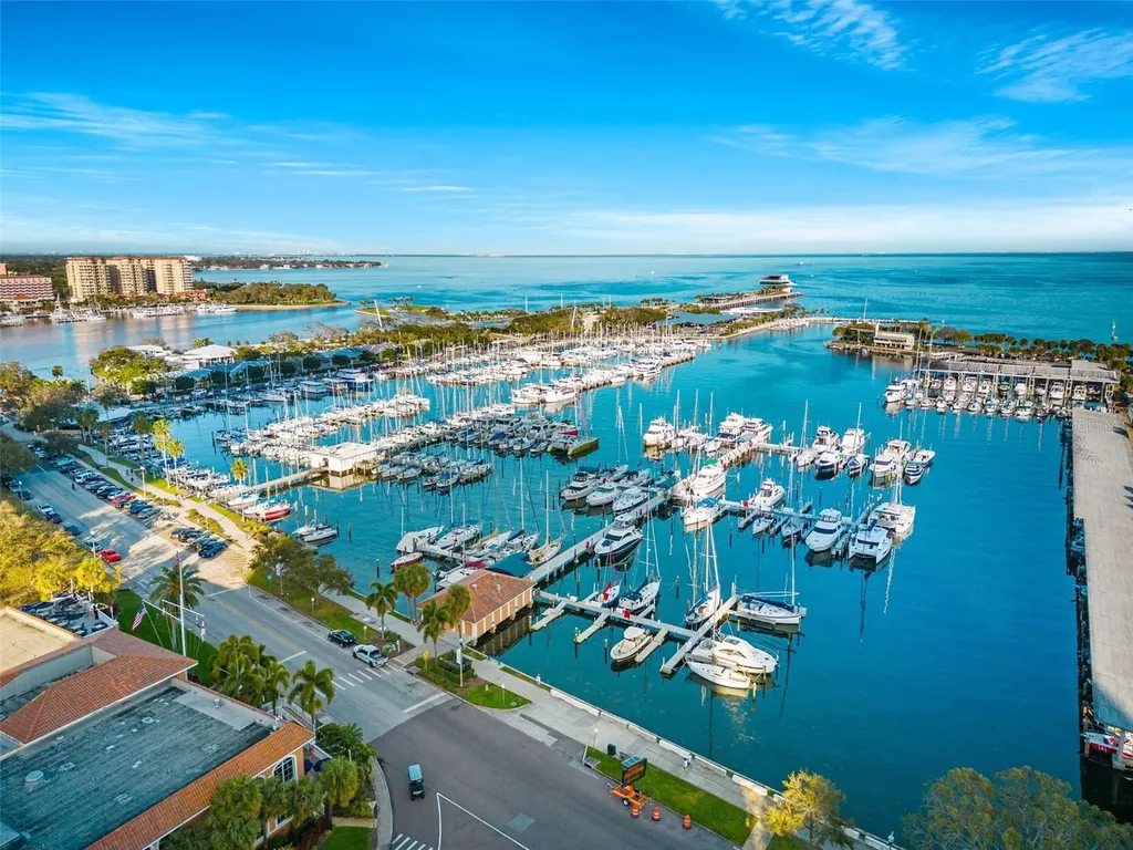 3755 Beach Drive SE St Petersburg FL 33705
