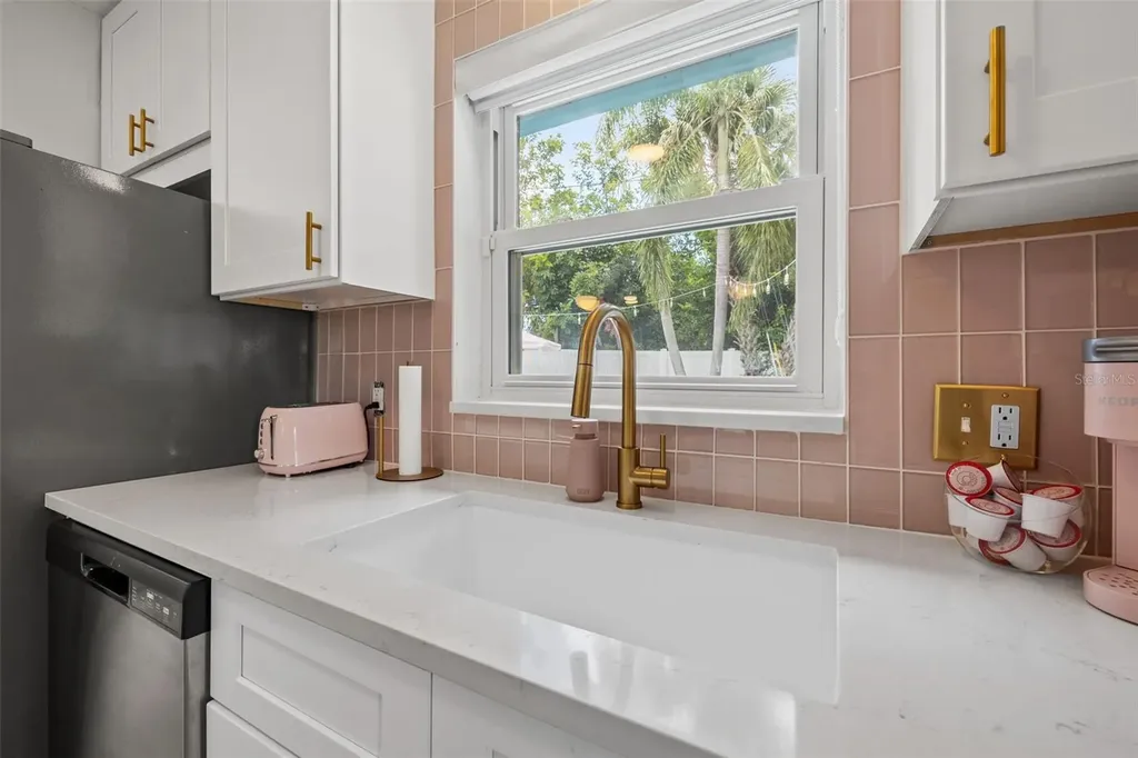 3755 Beach Drive SE St Petersburg FL 33705