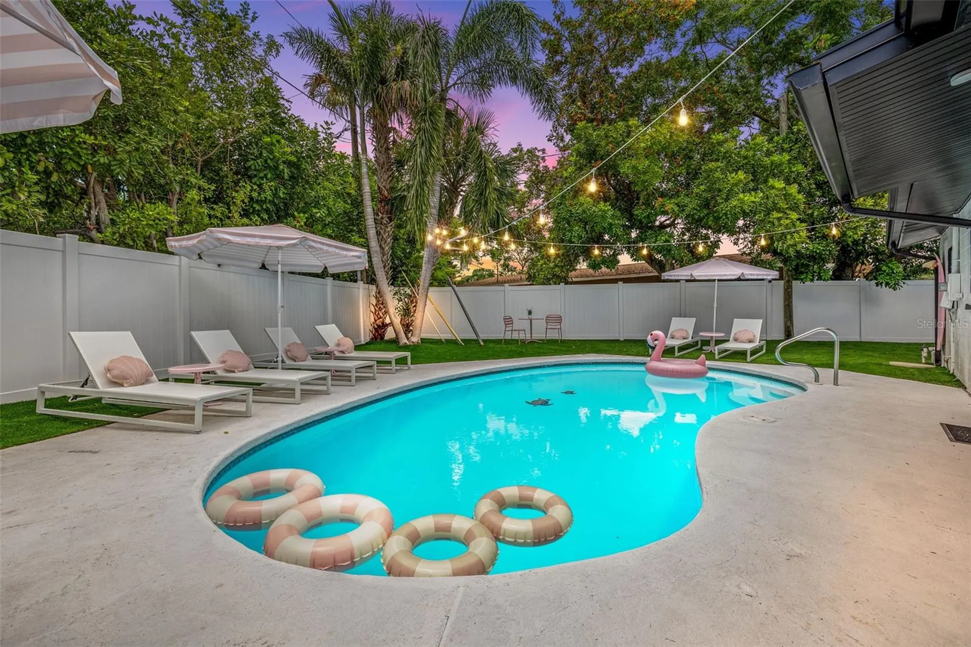 3755 Beach Drive SE St Petersburg FL 33705