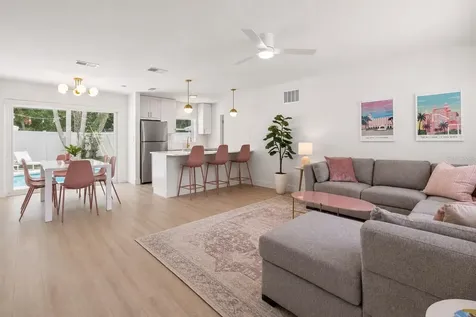 3755 Beach Drive SE St Petersburg FL 33705