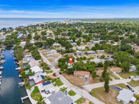 3755 Beach Drive SE St Petersburg FL 33705