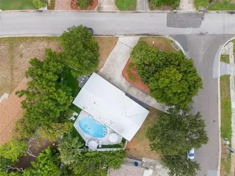 3755 Beach Drive SE St Petersburg FL 33705