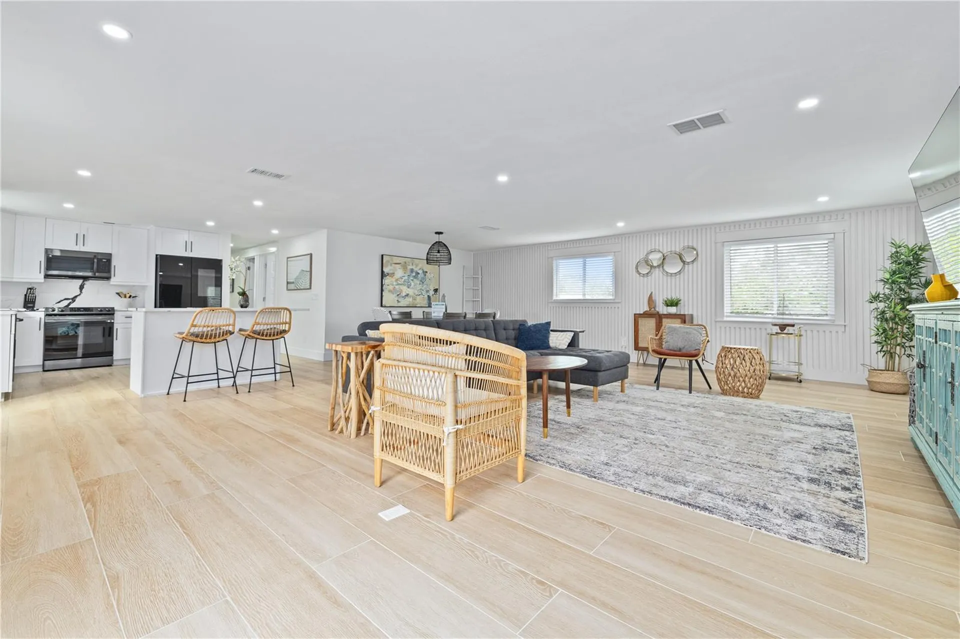 228 Gladiolus Street Anna Maria FL 34216