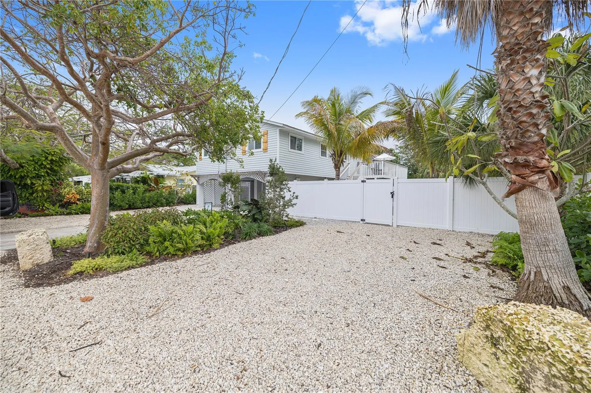 228 Gladiolus Street Anna Maria FL 34216