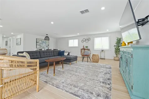 228 Gladiolus Street Anna Maria FL 34216