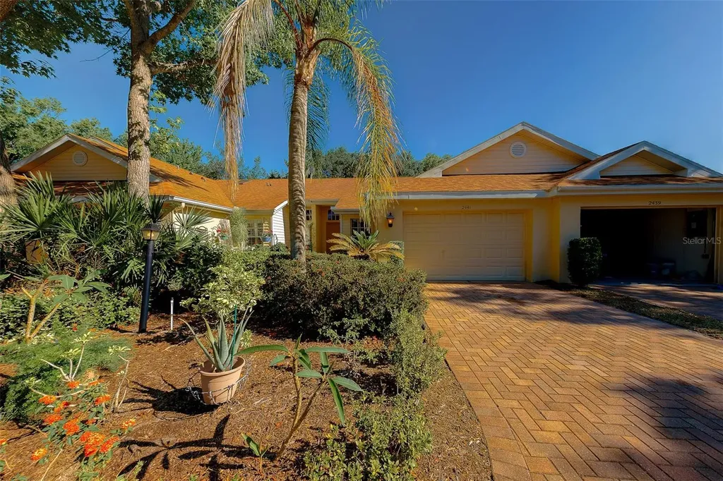 2441 New Haven Circle Sun City Center FL 33573