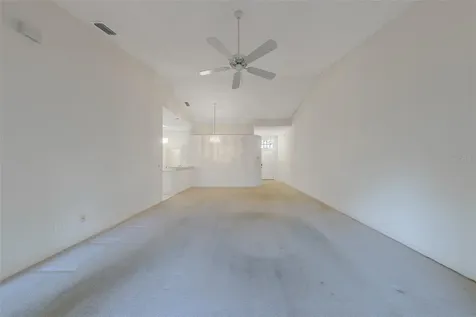 2441 New Haven Circle Sun City Center FL 33573