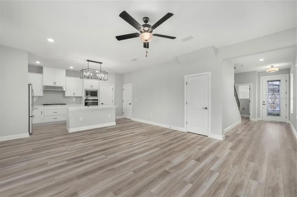 7883 Somersworth Drive Kissimmee FL 34747