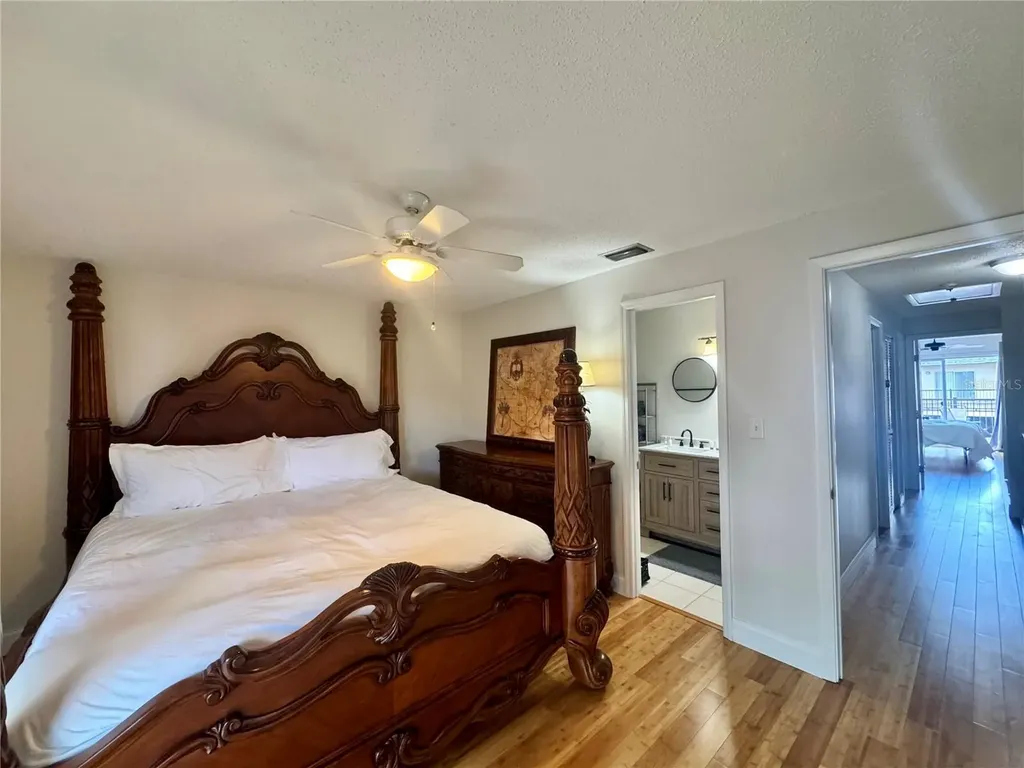 3255 Ramblewood Place Sarasota FL 34237