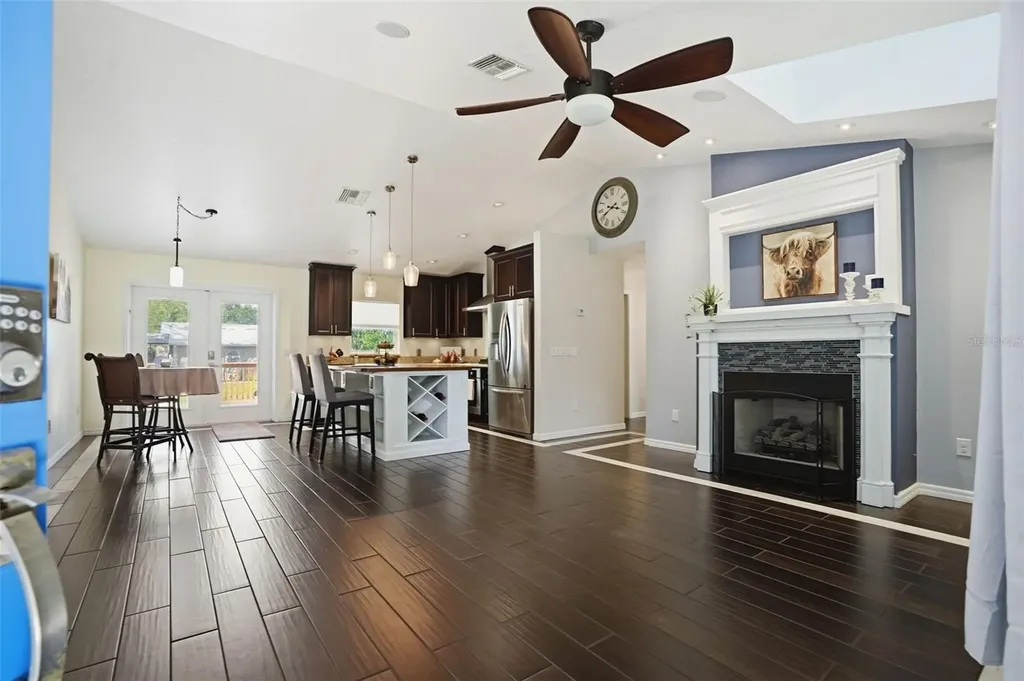 7037 Cr 625 Bushnell FL 33513