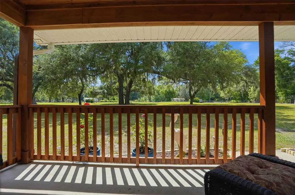 7037 Cr 625 Bushnell FL 33513
