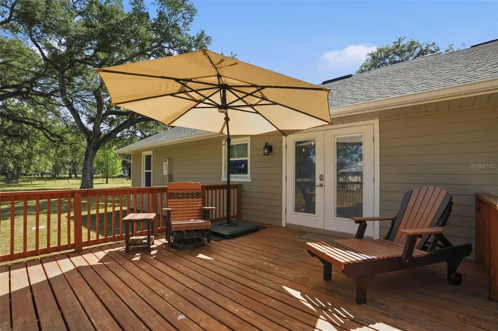 7037 Cr 625 Bushnell FL 33513