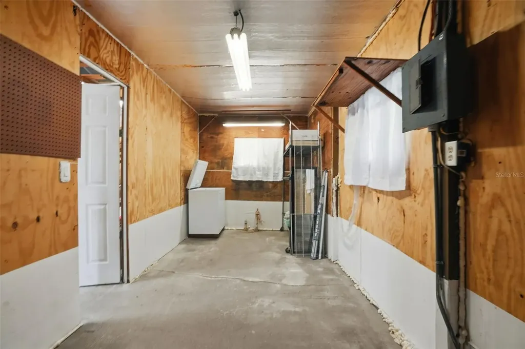7037 Cr 625 Bushnell FL 33513
