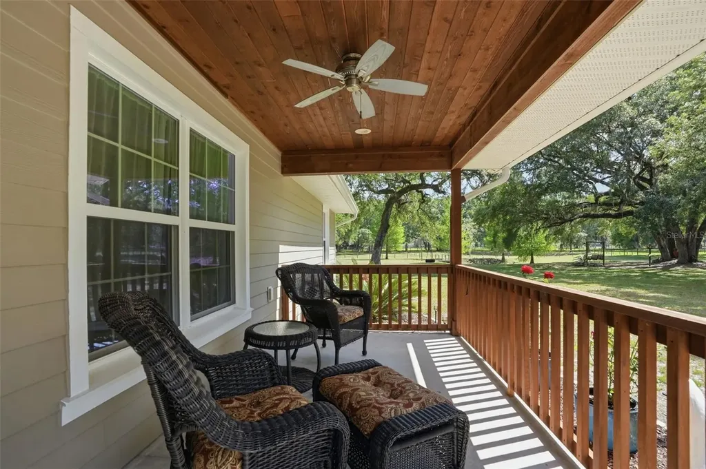 7037 Cr 625 Bushnell FL 33513