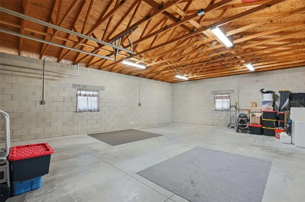 7037 Cr 625 Bushnell FL 33513
