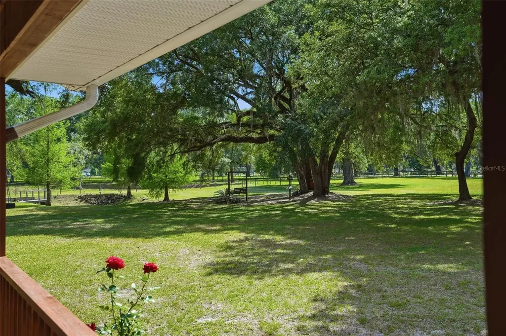 7037 Cr 625 Bushnell FL 33513