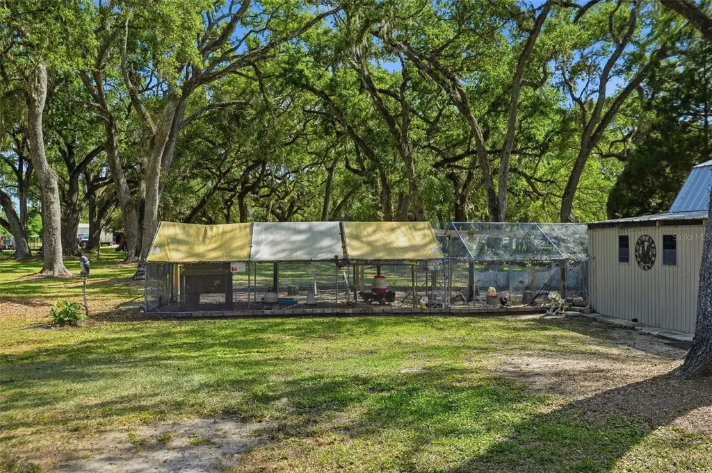 7037 Cr 625 Bushnell FL 33513