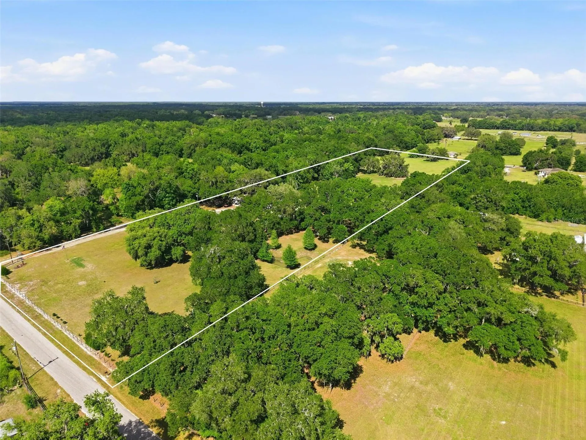 7037 Cr 625 Bushnell FL 33513