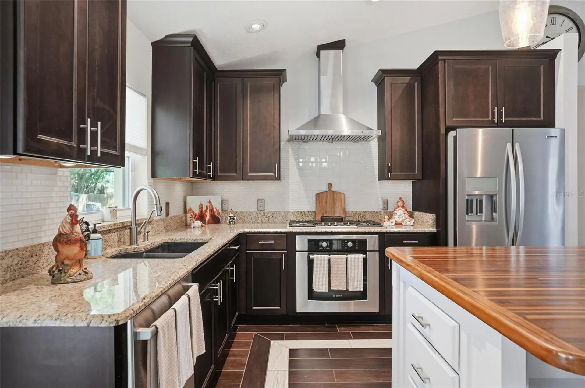 7037 Cr 625 Bushnell FL 33513