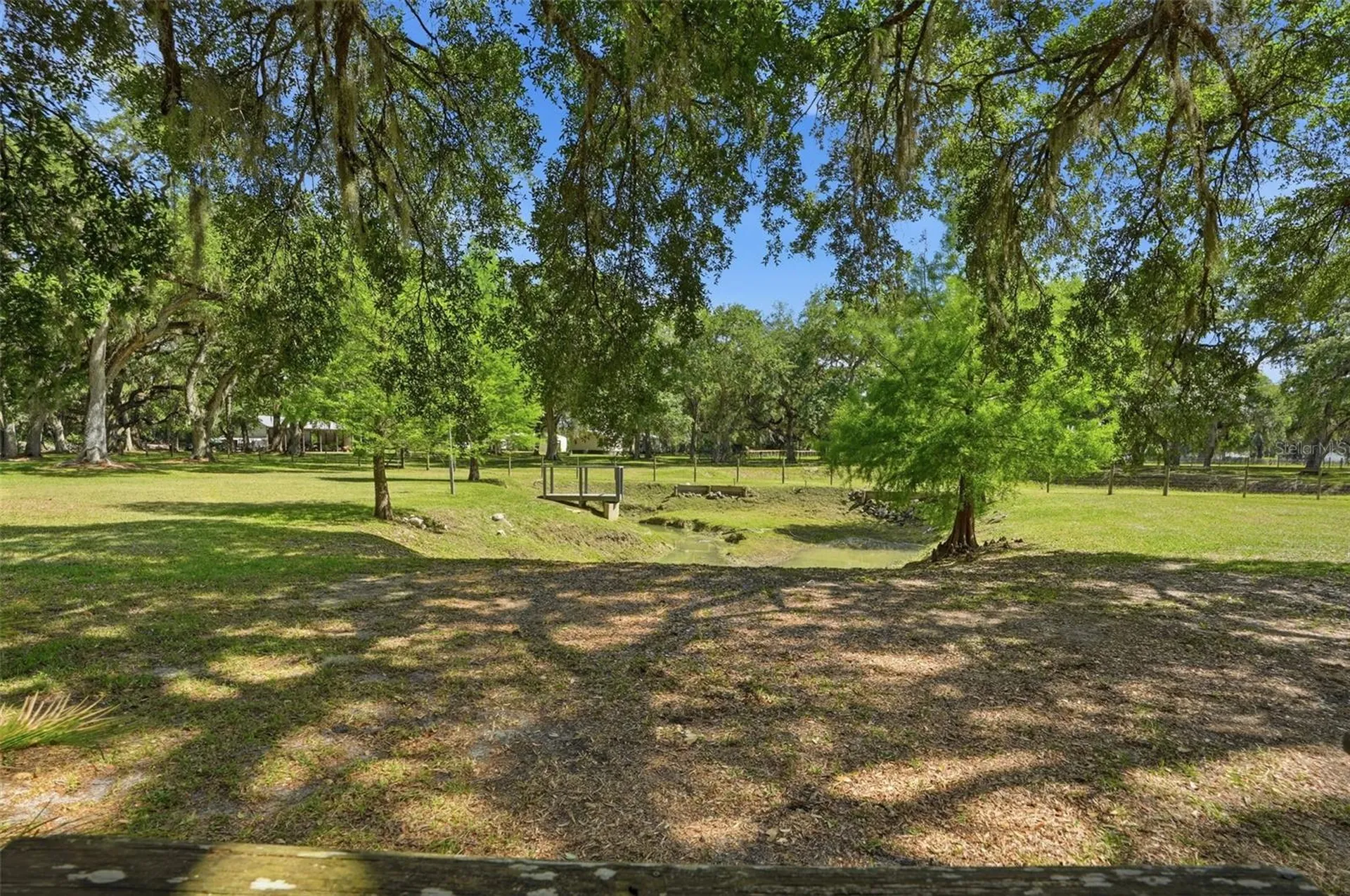 7037 Cr 625 Bushnell FL 33513