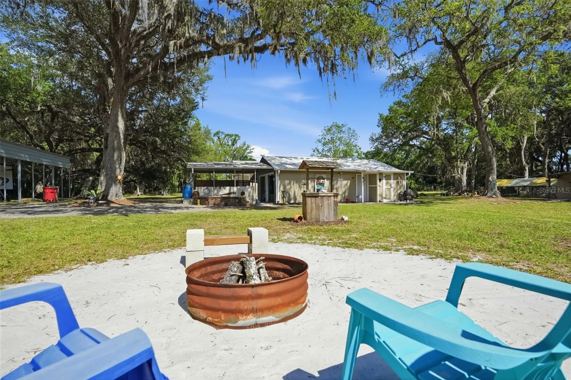 7037 Cr 625 Bushnell FL 33513