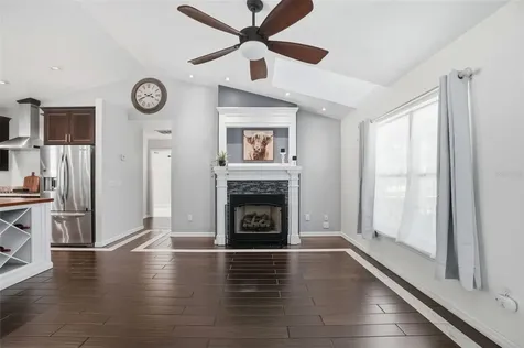 7037 Cr 625 Bushnell FL 33513