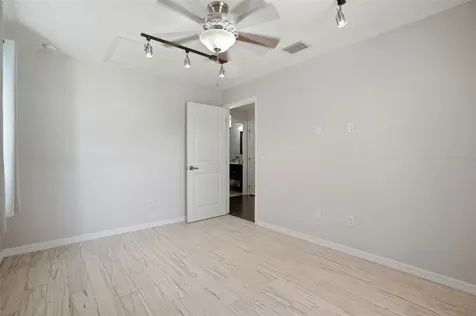 7037 Cr 625 Bushnell FL 33513
