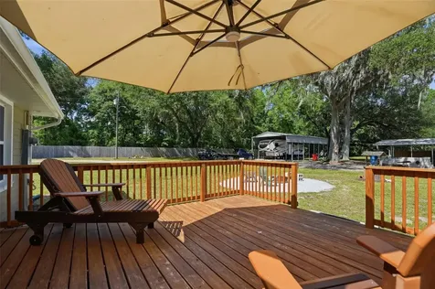 7037 Cr 625 Bushnell FL 33513