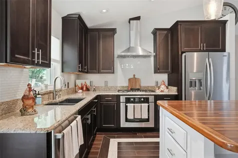 7037 Cr 625 Bushnell FL 33513