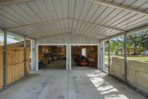 7037 Cr 625 Bushnell FL 33513