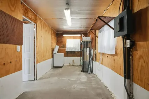 7037 Cr 625 Bushnell FL 33513