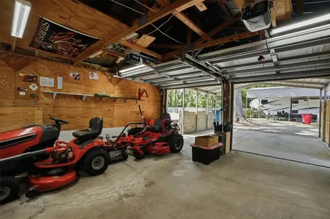 7037 Cr 625 Bushnell FL 33513