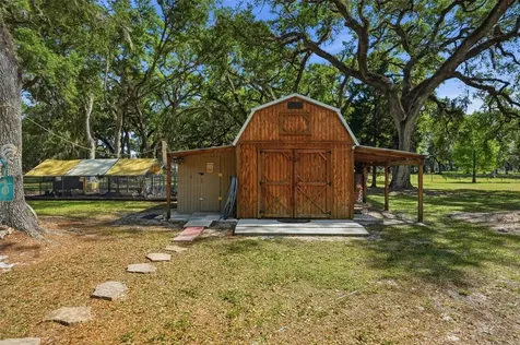 7037 Cr 625 Bushnell FL 33513