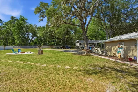 7037 Cr 625 Bushnell FL 33513