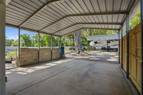7037 Cr 625 Bushnell FL 33513