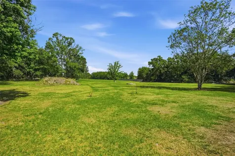 7037 Cr 625 Bushnell FL 33513
