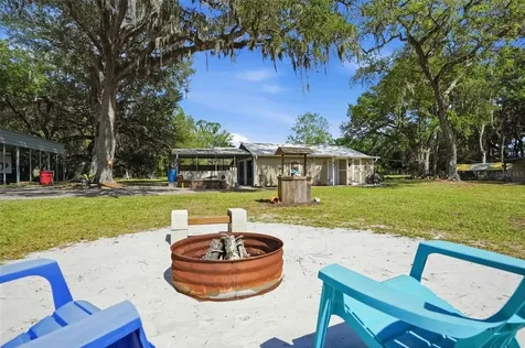 7037 Cr 625 Bushnell FL 33513