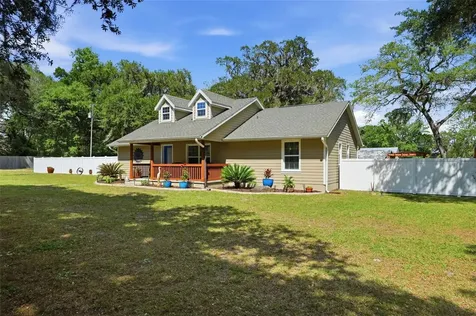 7037 Cr 625 Bushnell FL 33513