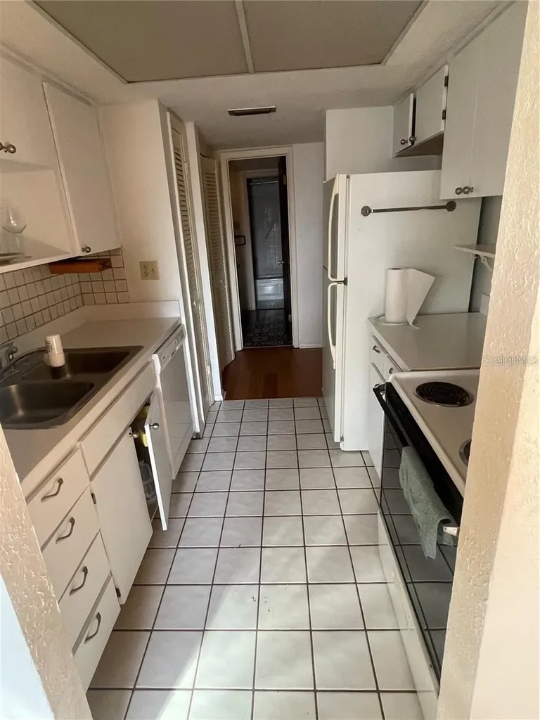 1589 Greenlea Drive Clearwater FL 33755