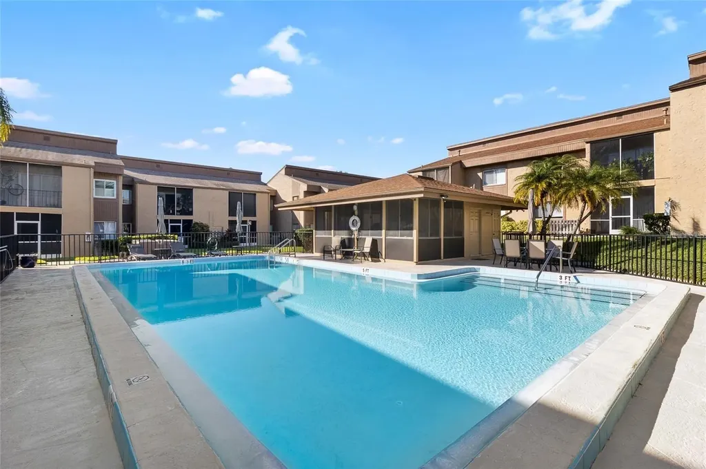 1589 Greenlea Drive Clearwater FL 33755