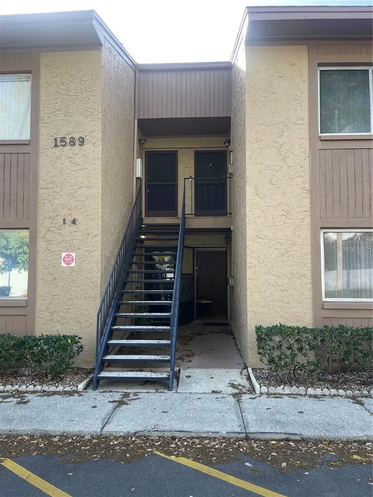 1589 Greenlea Drive Clearwater FL 33755