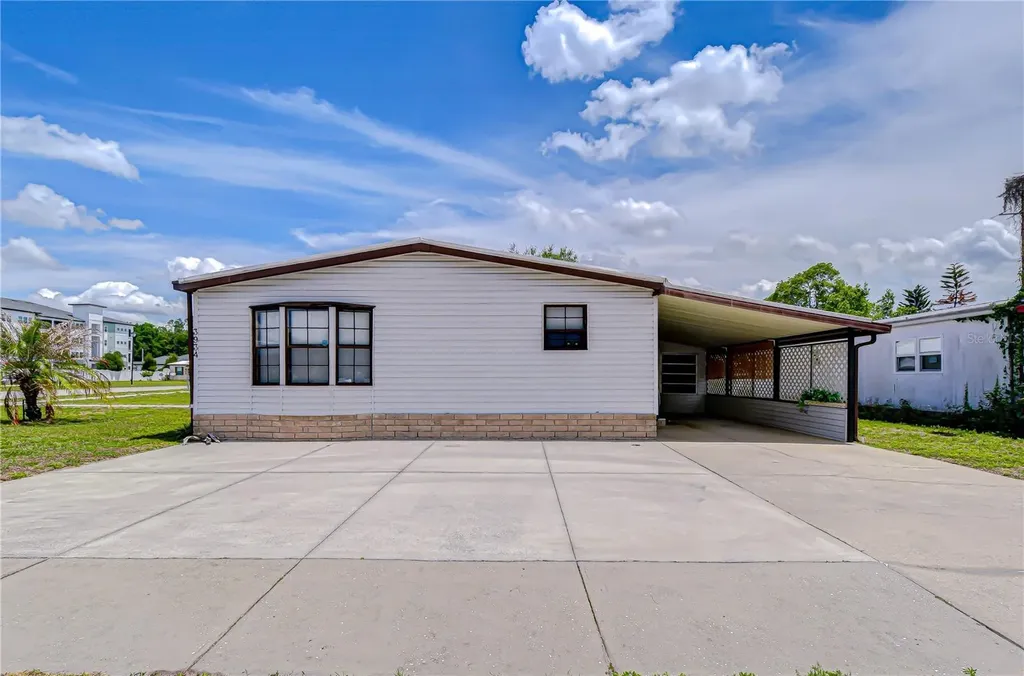 3934 Sarah Drive Wesley Chapel FL 33543