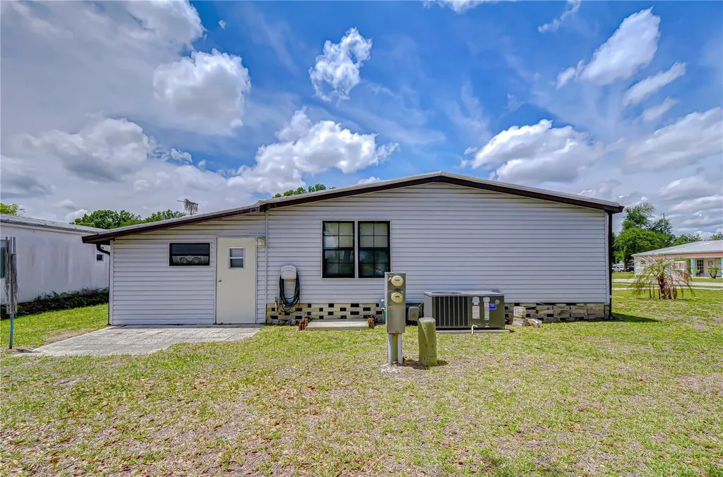 3934 Sarah Drive Wesley Chapel FL 33543