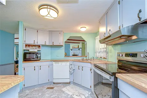 3934 Sarah Drive Wesley Chapel FL 33543