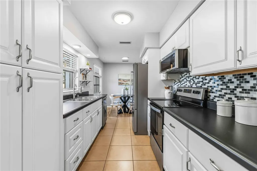 530 Saint Andrews Drive Sarasota FL 34243