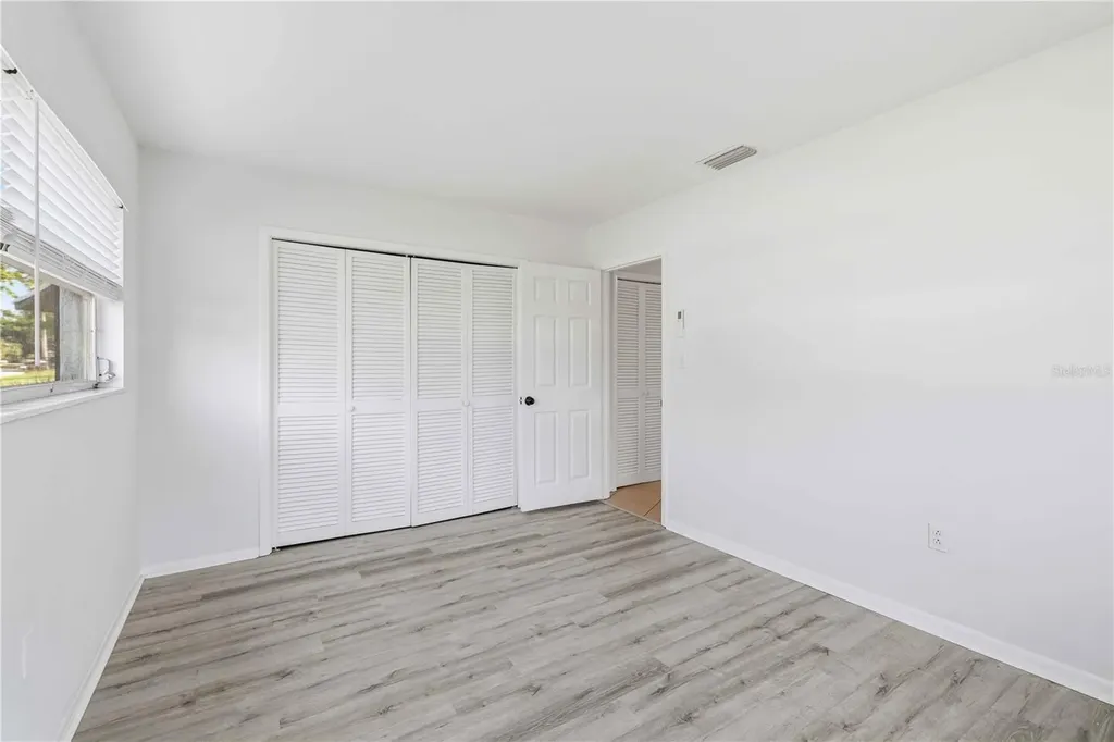 530 Saint Andrews Drive Sarasota FL 34243