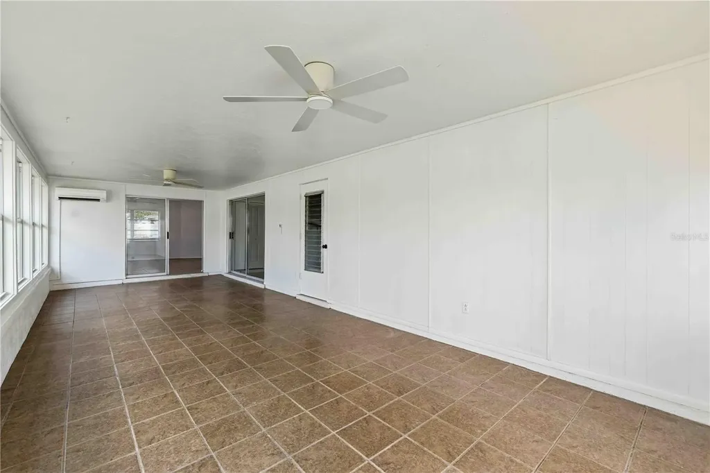 530 Saint Andrews Drive Sarasota FL 34243
